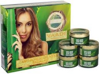 Vaadi Herbal Anti-Acne Aloe Vera Facial Kit with Green Tea Extract 270 gm